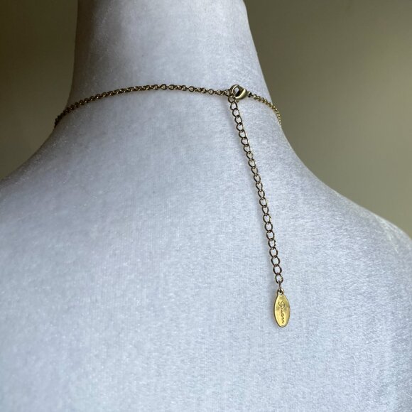 Vintage SIGNED GUESS Charm Necklace Gold Tone Faux Pearl 90s Y2K Fleur De Lis - Picture 3 of 7